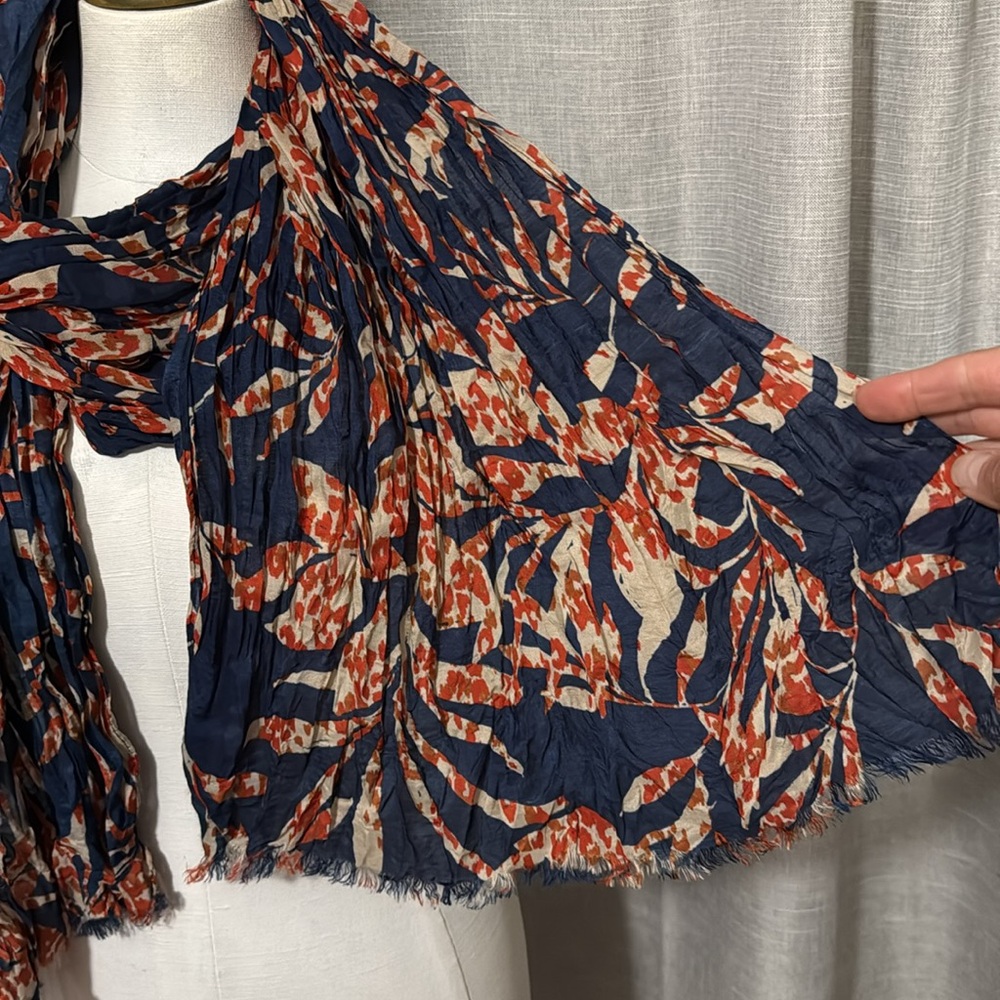 NWT-Banana Republic Scarf-Manray Hotel-Red/Navy-Polyester-Crinkle-Raw Edge - Picture 6 of 13